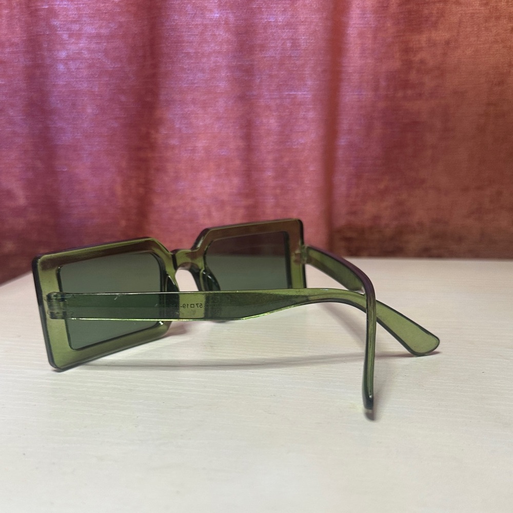 Green Rectangular Sunglasses - Picture 2 of 2